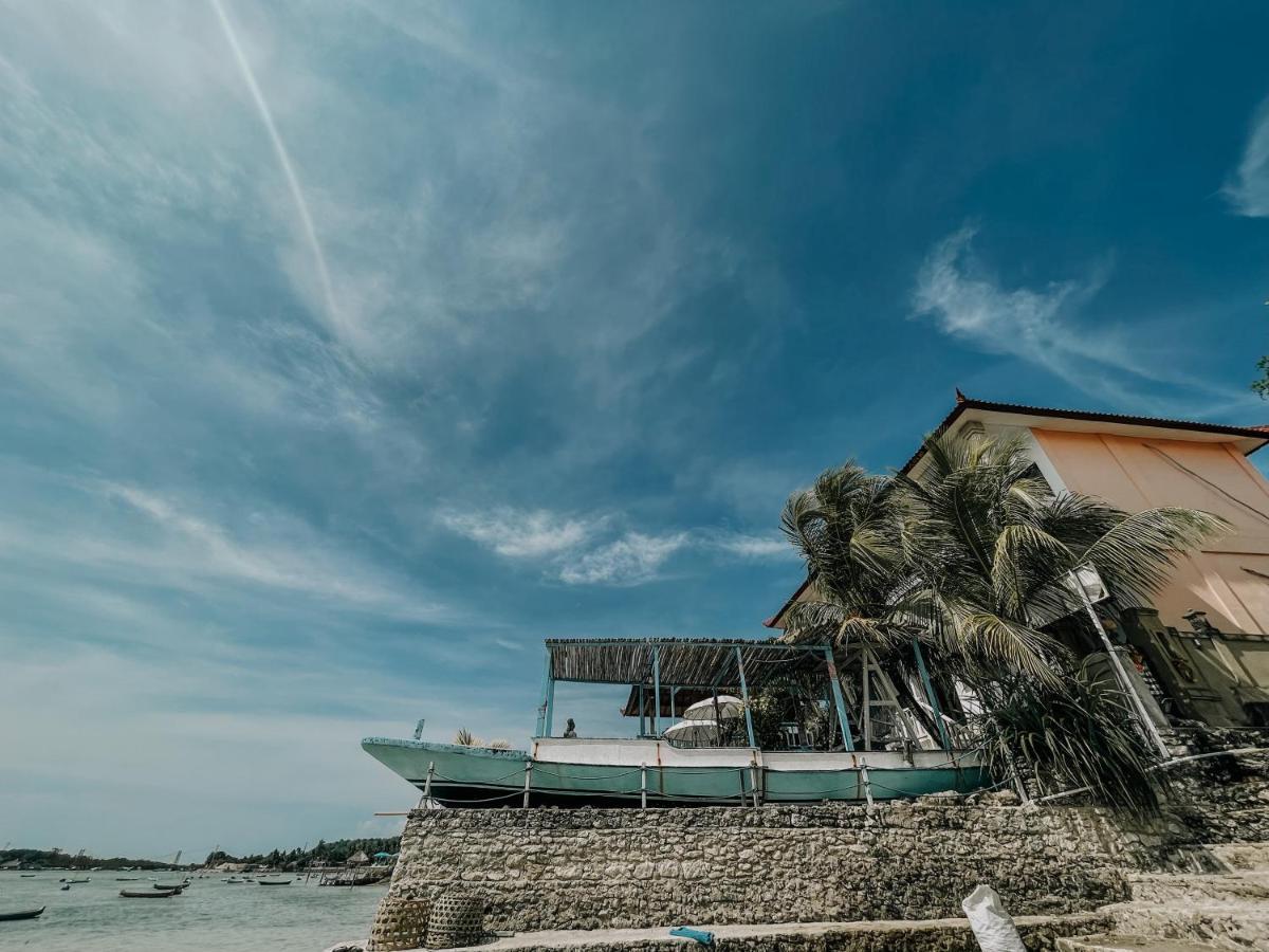 Aurora Beach View Lembongan Esterno foto