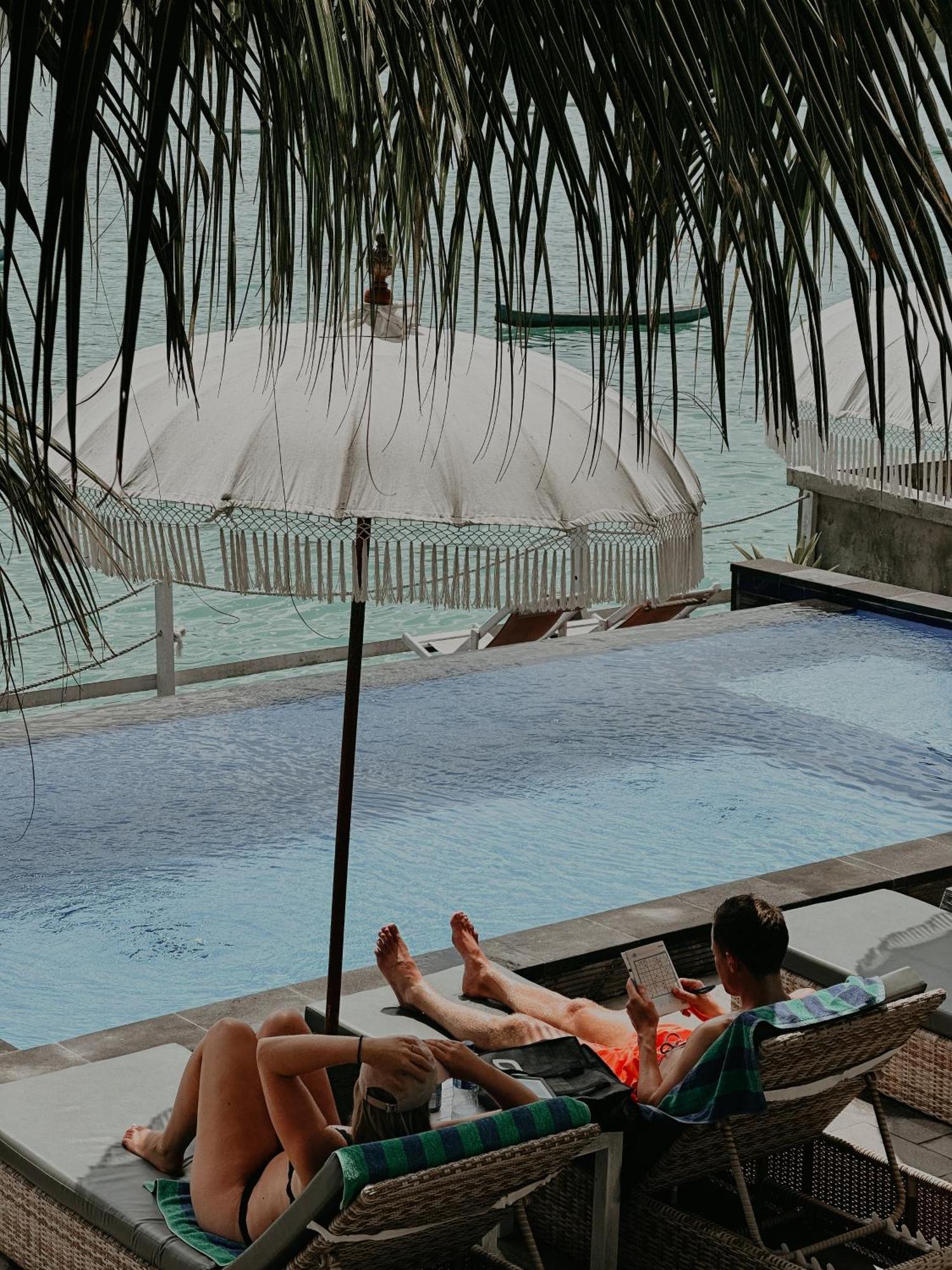 Aurora Beach View Lembongan Esterno foto
