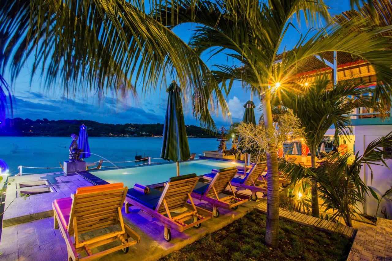 Aurora Beach View Lembongan Esterno foto
