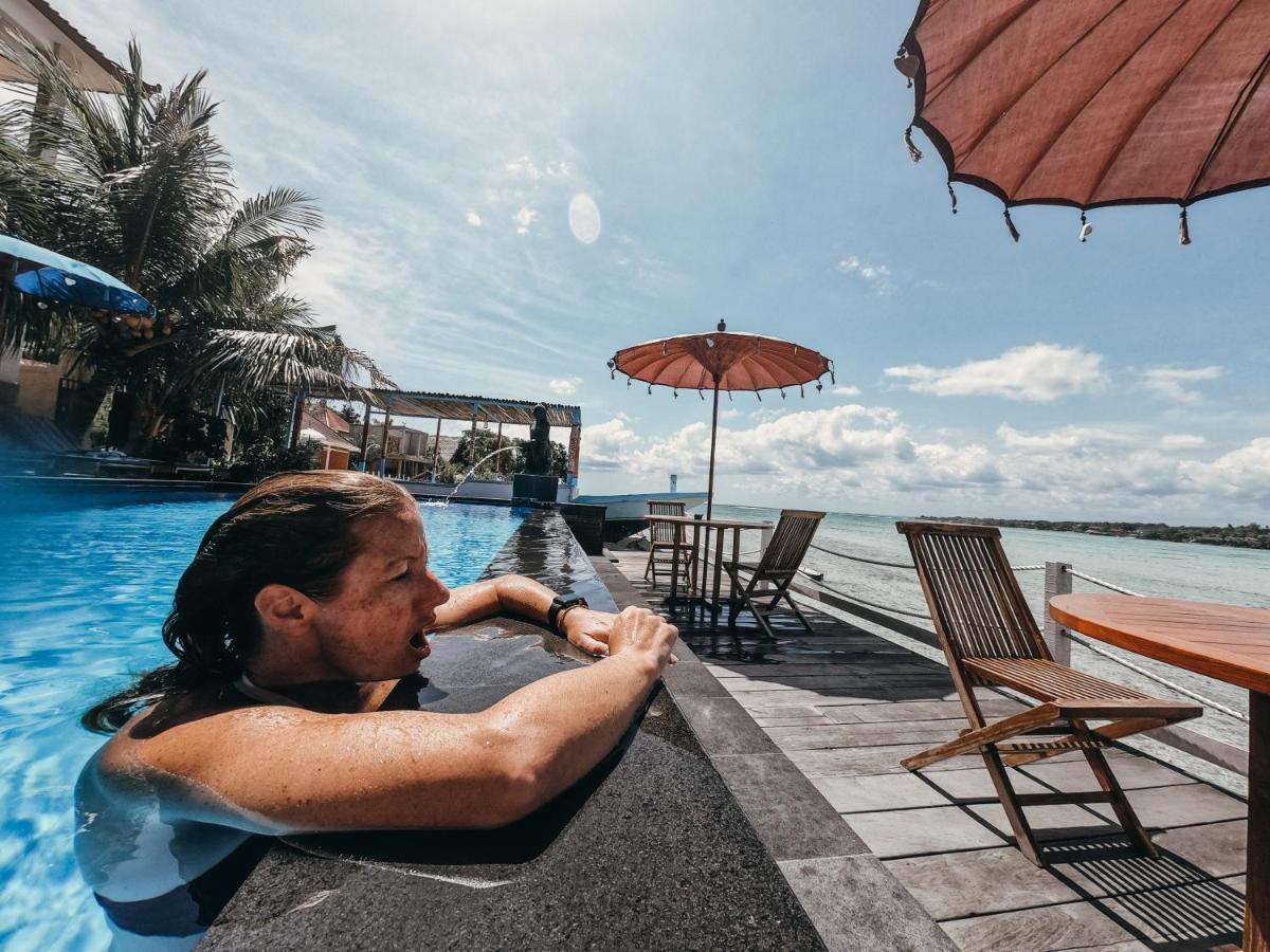Aurora Beach View Lembongan Esterno foto